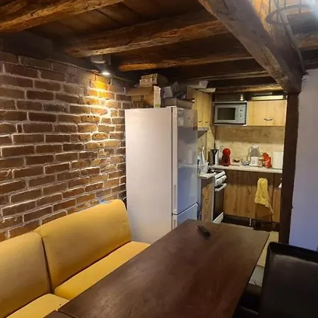 за гости никол Gospodarstwo wiejskie *