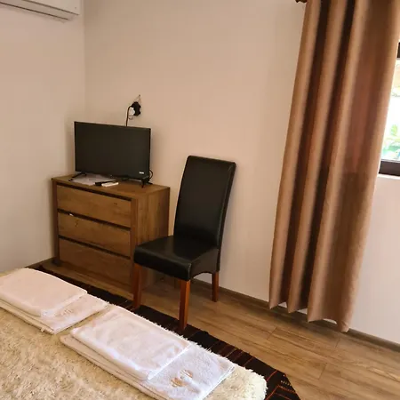 Country house за гости никол *
